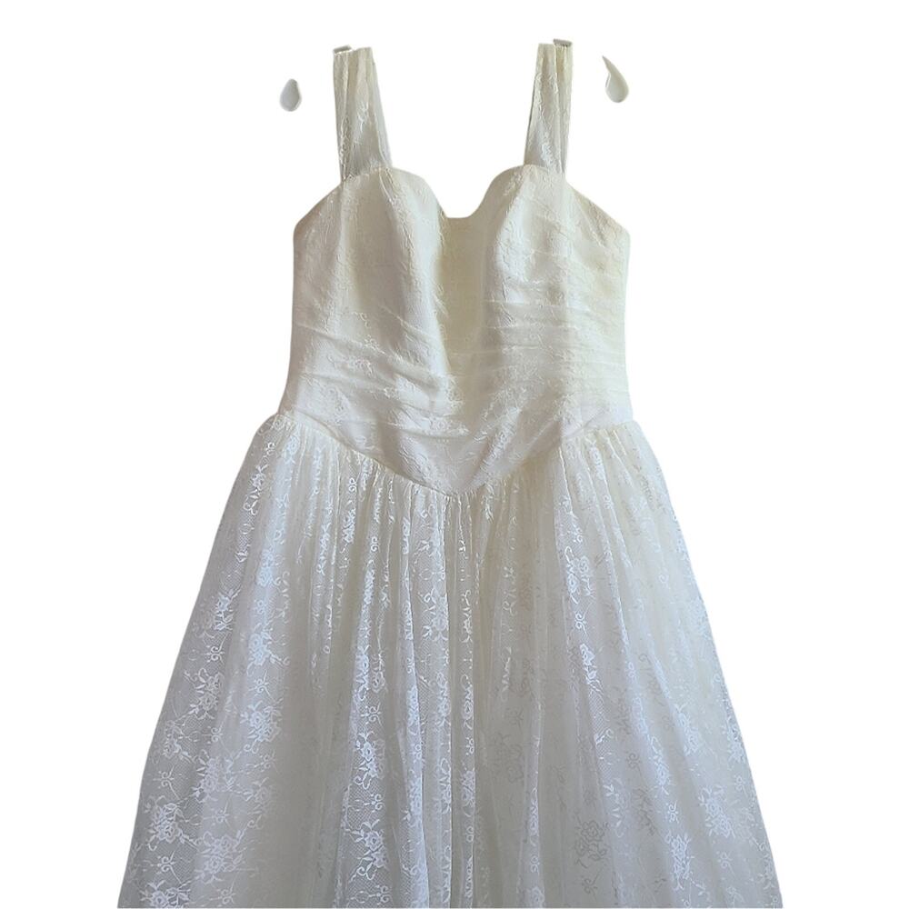 David's Bridal Scoop Neck Sleeveless‎ A-Line Ivory Wedding Dress Size 16W